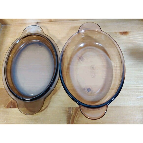 Vision Pyrex Cookware Amber Mini Oval Casserole Dish With Dome Lid V14B USA - Picture 5 of 7